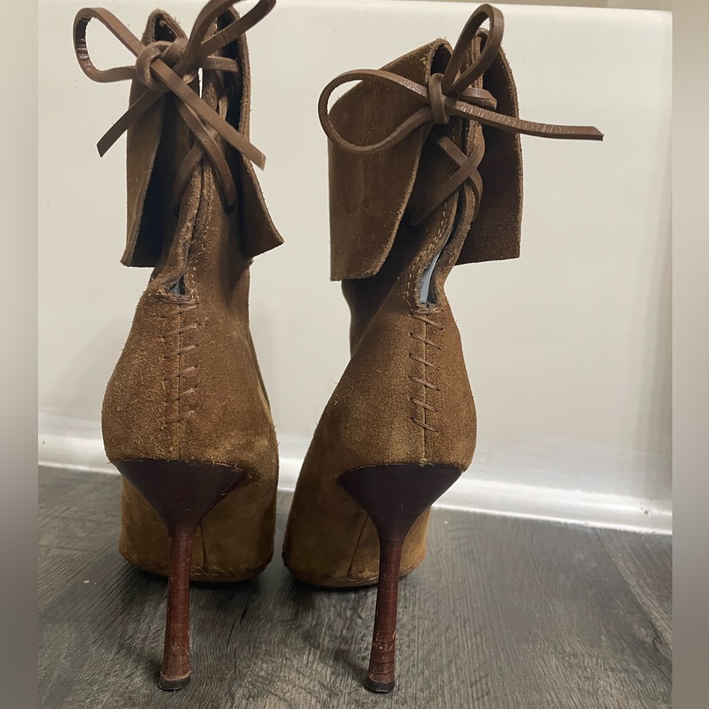 Gucci Camel Suede Whipstitch Boots - Picture 8 of 10